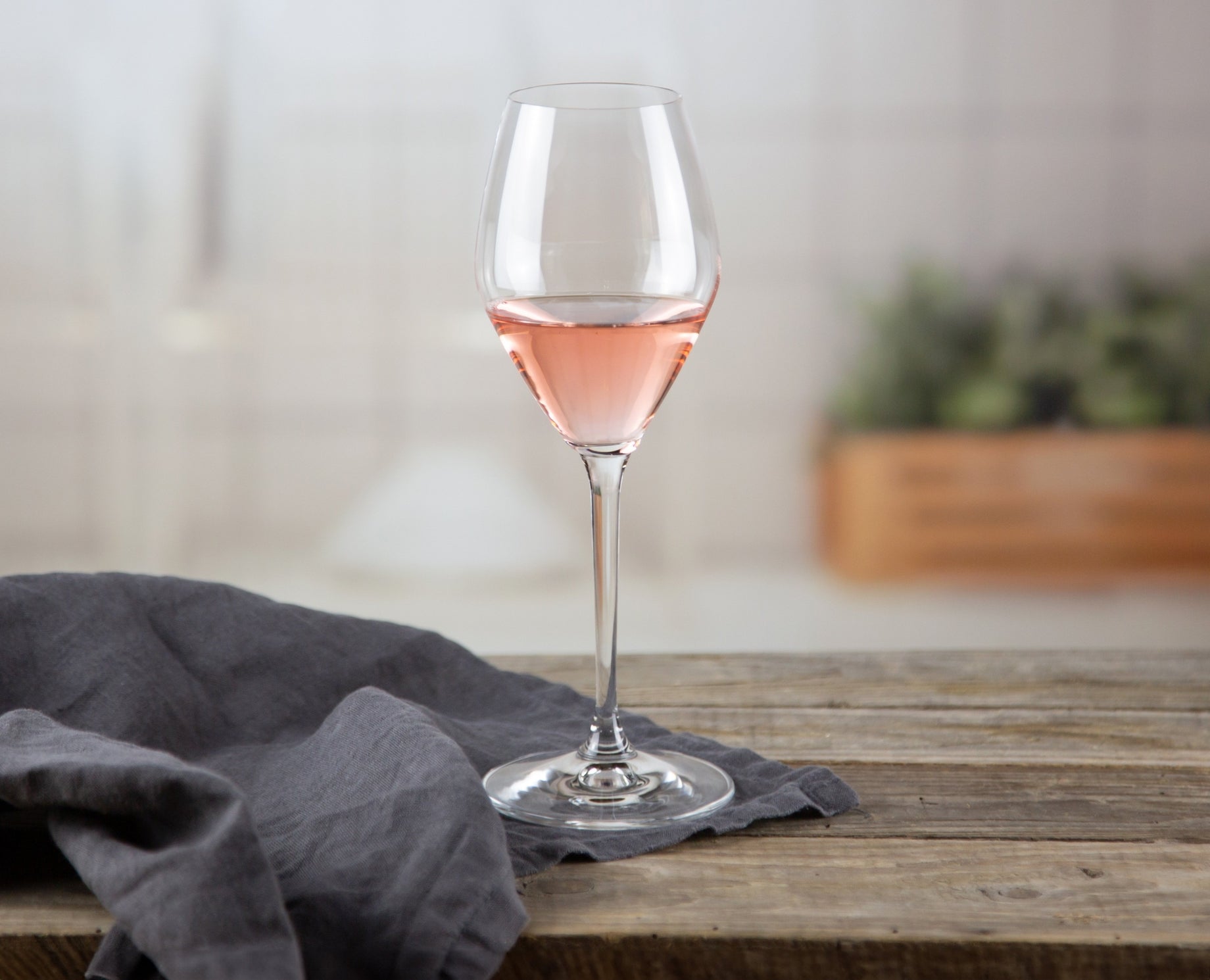 RIEDEL Extreme Rosé Wine/Rosé Champagne Glass - 2 Glasses Set