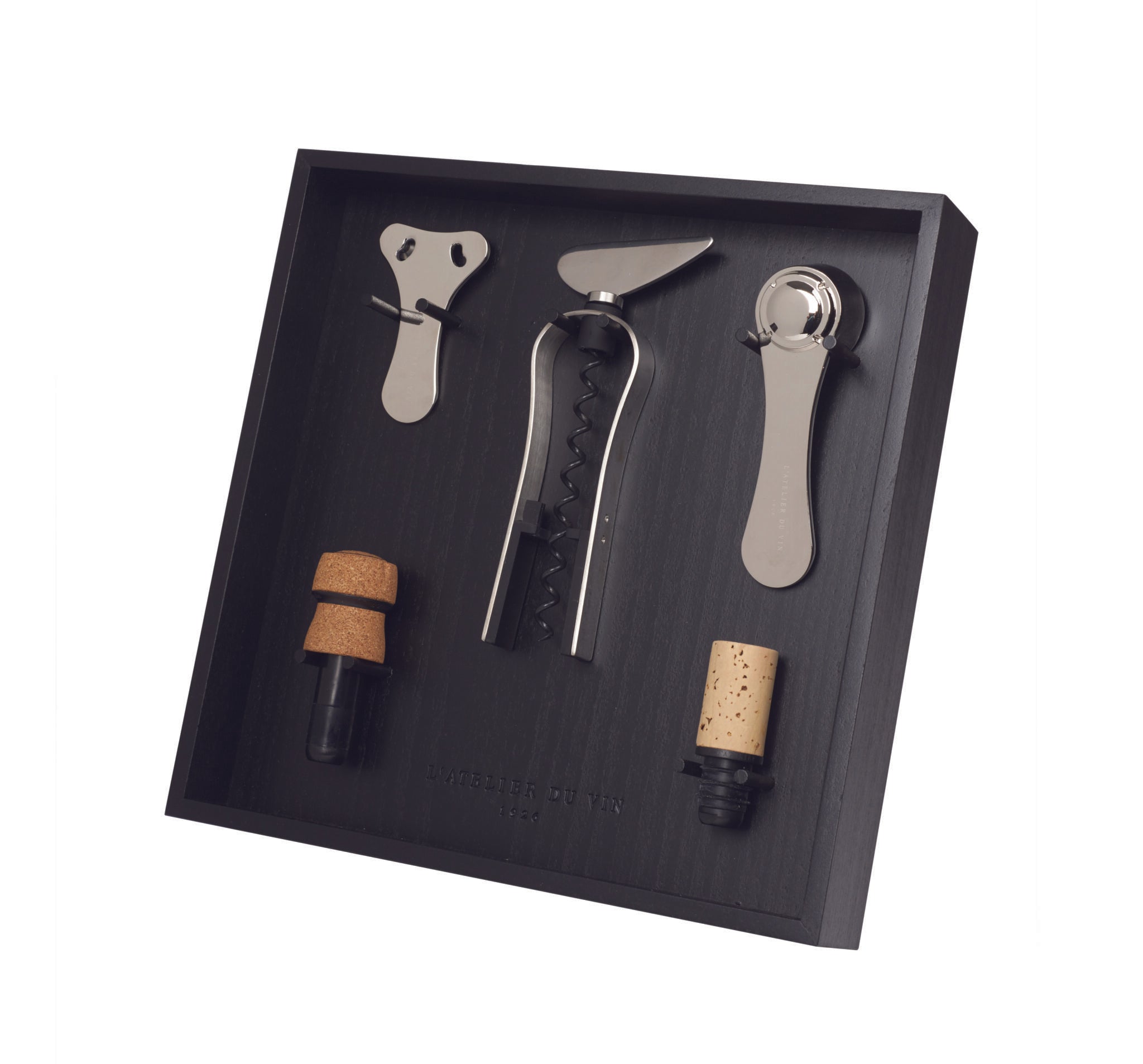Le râtelier à outils du vin