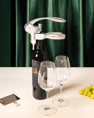 Oeno Box Sommelier – Tire-bouchon à levier, guide des millésimes et tableau d'accords