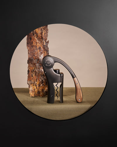 Oeno Motion Madera y Negro – Sacacorchos de Palanca con Mango de Nogal