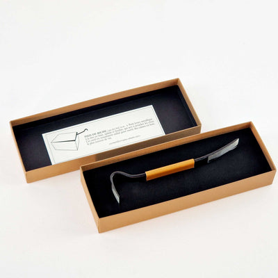 Pied de Biche — wine crate opener with leather grip by La Vie du Château