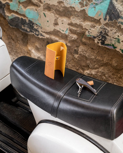 Soft Machine Nomad – Sommelier Corkscrew in Italian Leather Case