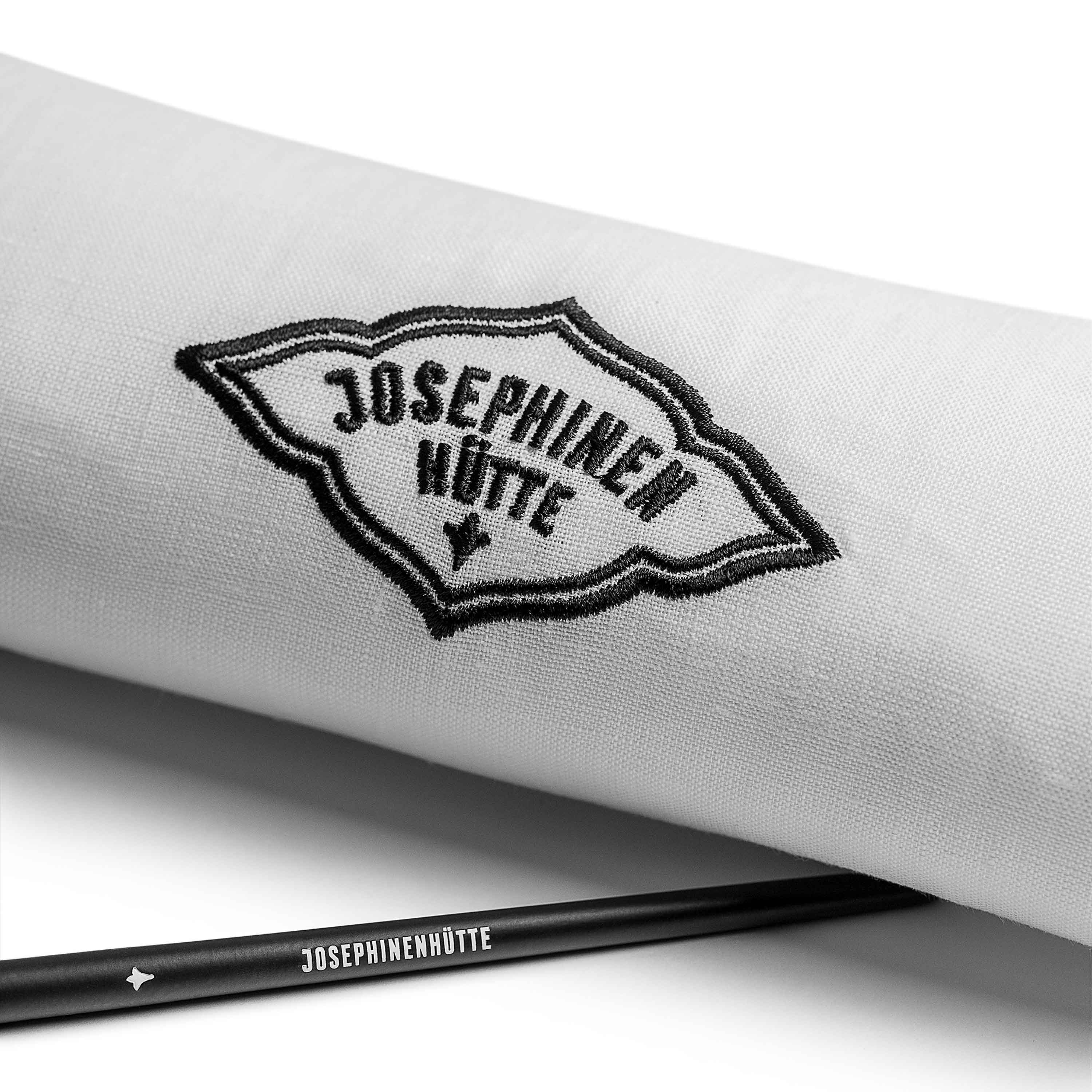 JOSEPHINE Linen Cloth & Brush
