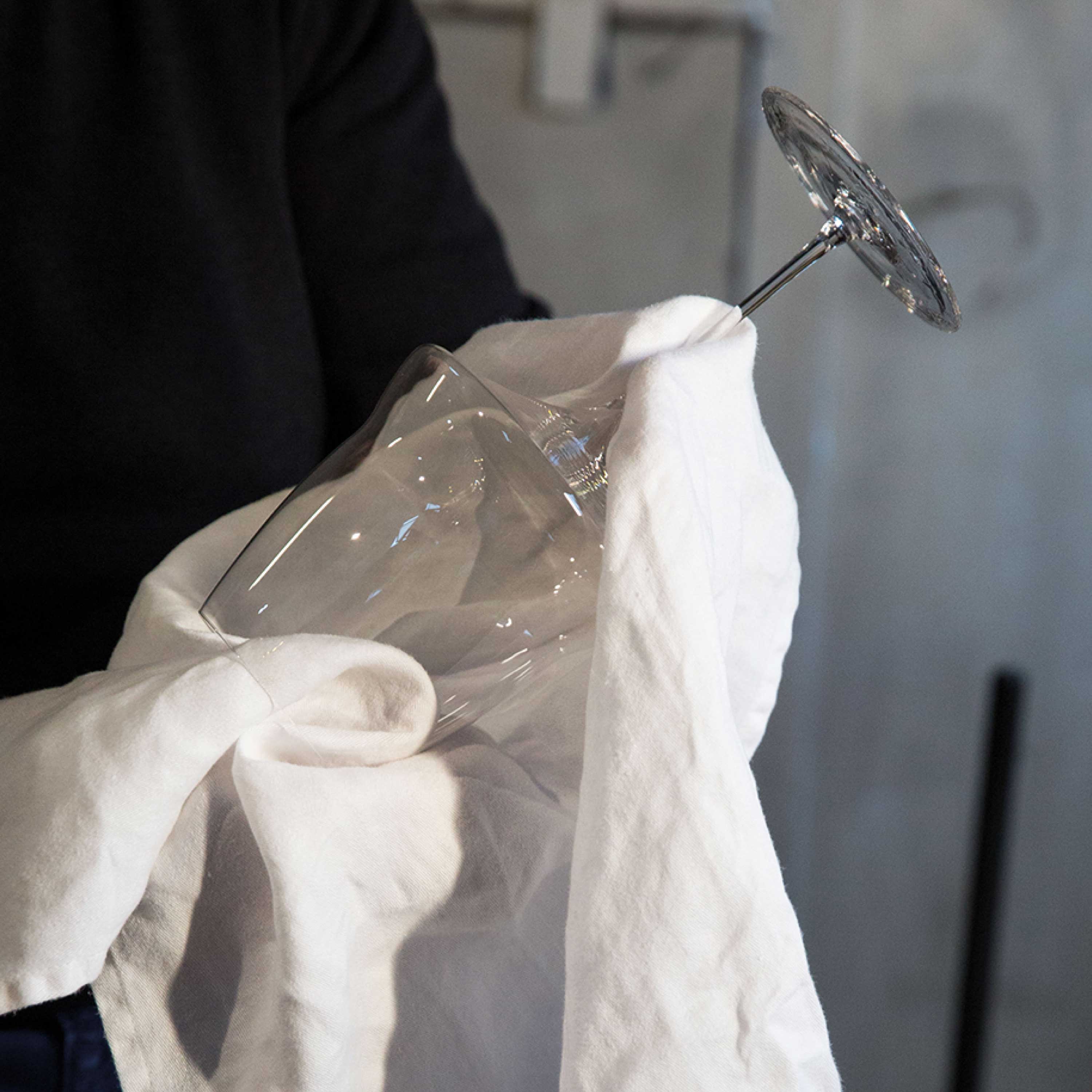 JOSEPHINE Linen Cloth & Brush