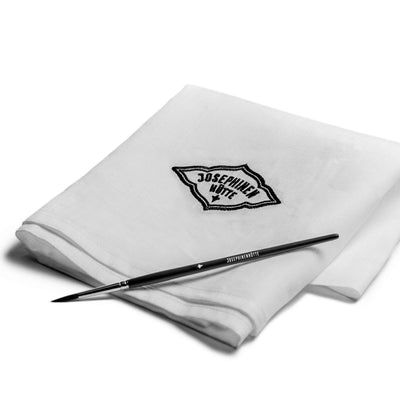 JOSEPHINE Linen Cloth & Brush