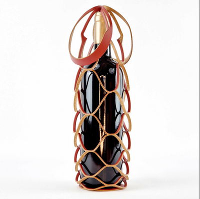 Mesh Bottle Holder — woven leather single-bottle carrier by La Vie du Château