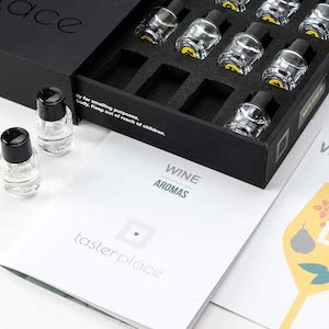 24 white wine aroma vials — Tasterplace sensory training kit for wine students